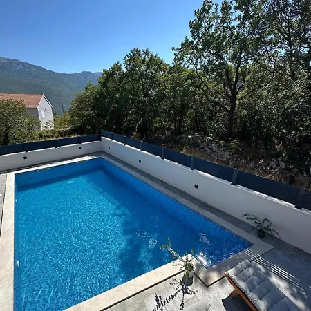 Ivan With Pool Apartment Zagvozd